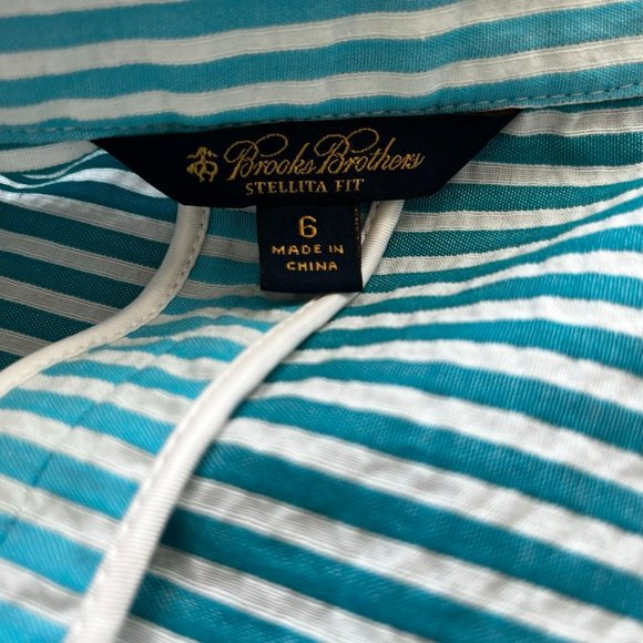 Brooks Brothers Stellita FitSeersucker Striped Cropped Blazer - Picture 8 of 11